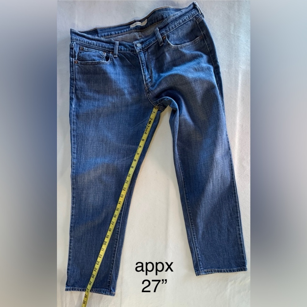 Levi's Boyfriend Jeans Mid-Rise Tapered Leg (W31 L27) - Picture 9 of 16